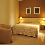 Hotel Rio Arga 2* Zaragoza