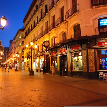 Rio Arga Отель Сарагоса