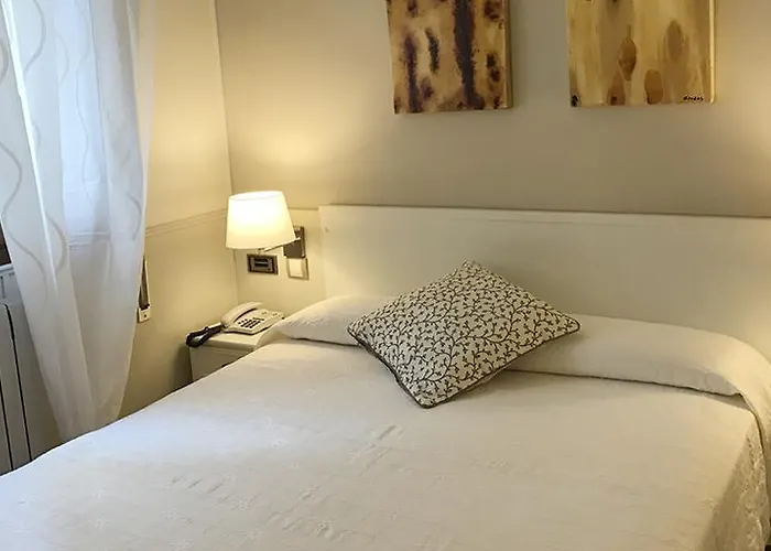 Szálloda Rio Arga Zaragoza